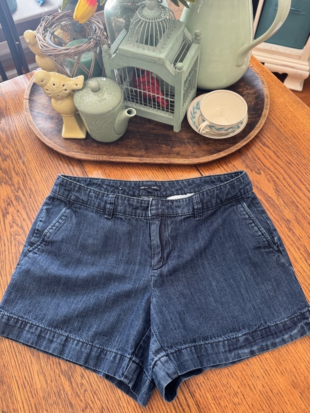 GAP Hadley Blue Denim Jean Shorts - Size 8